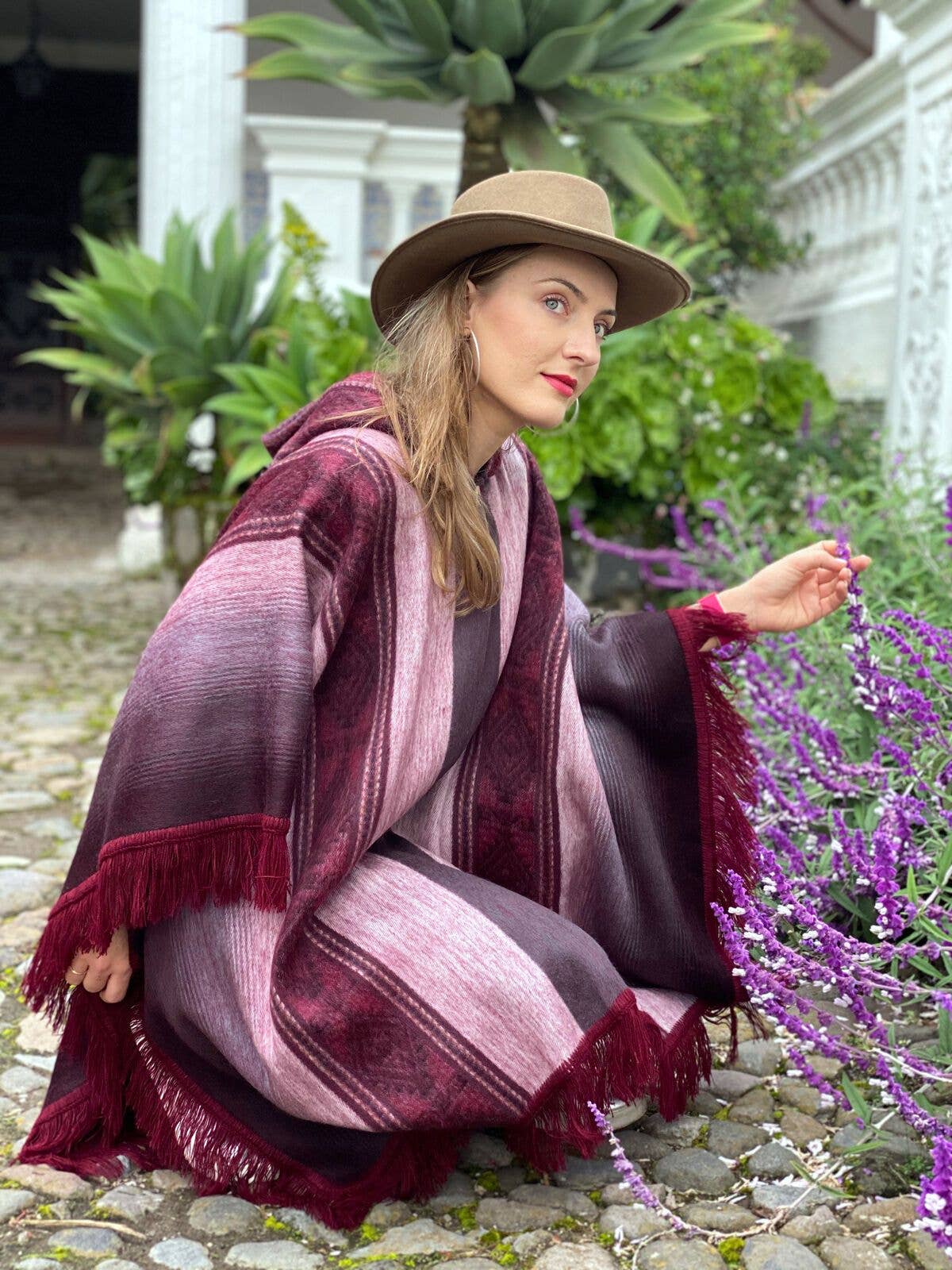 ECUALAMA - Wholesale Poncho - Women's - Lightweight Baby Alpaca Wool Unisex Fringed Hooded Poncho9