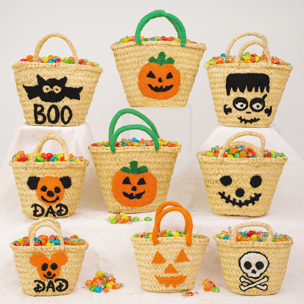 High crafty – wholesale Decal – Party decorations – Personalized Halloween Straw Basket – Custom Name Trick or T17