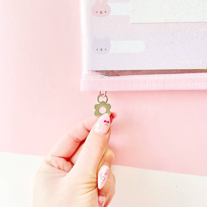 Fujibee - Wholesale Folders - Glitter Zip File Folder2