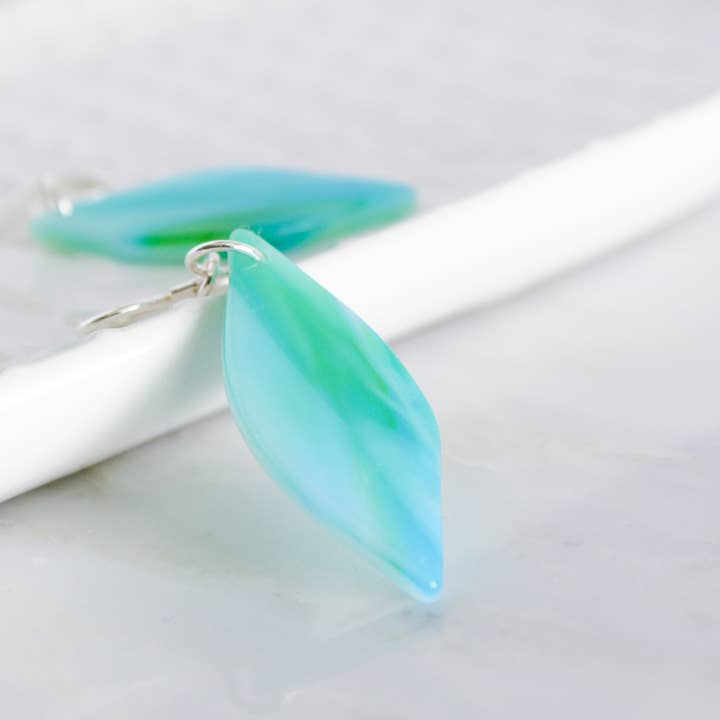 Brincos pendurados, brincos de gota de vidro por atacado de Shattered Hues