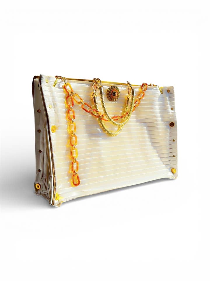 Tote plissé en satin de luxe pour la vente par Soderena Designs