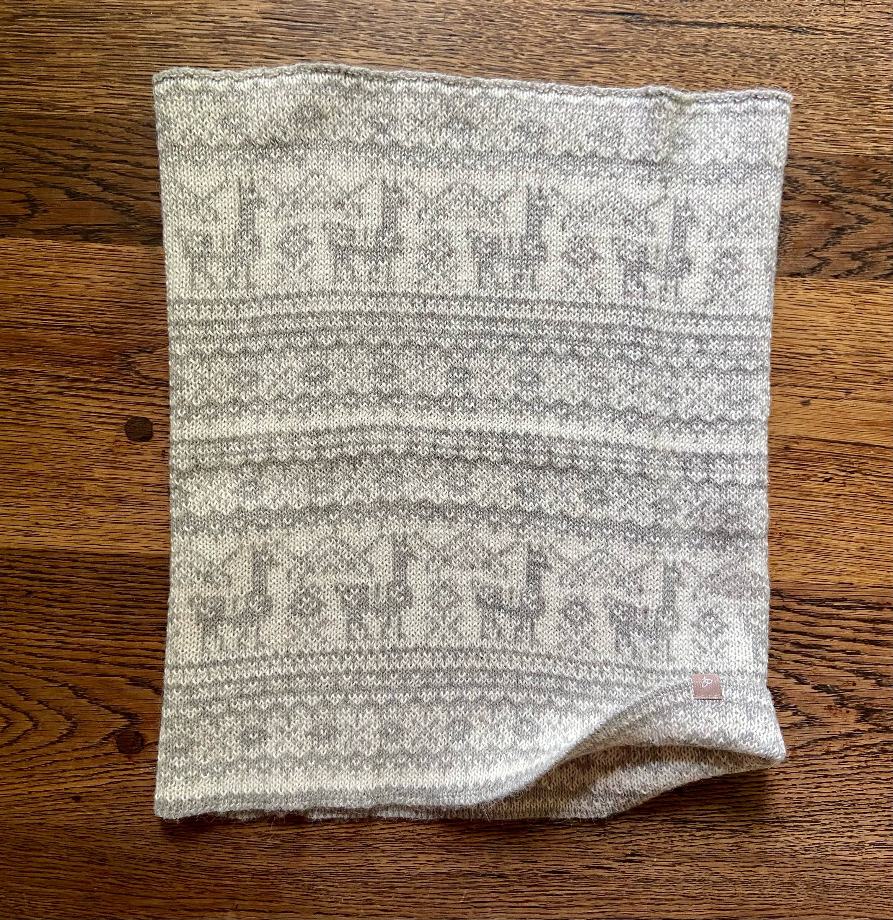 Samantha Holmes Alpaca Clothing and Gifts - Wholesale Scarf - Women's - Alpaca Fair Isle Cowl / Snood6