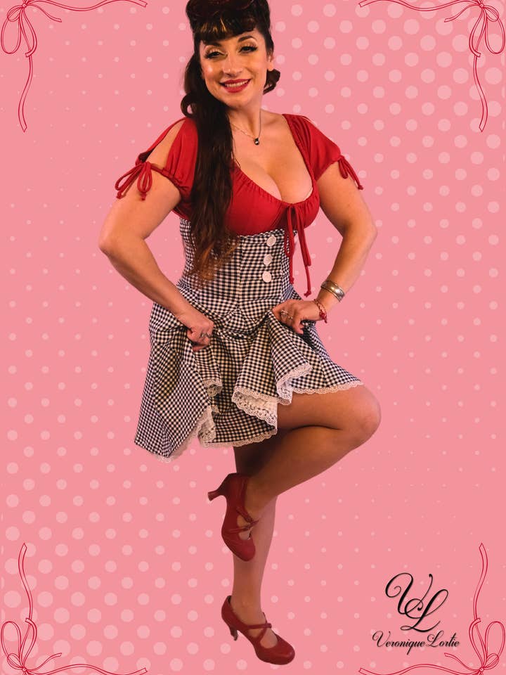 Capri Yvonne for wholesale by Véronique Lortie