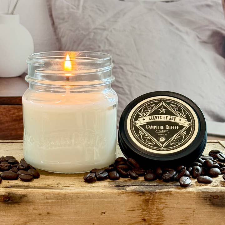 Bougie en pot de conserve en soja Campfire Coffee pour la vente par Scents Of Soy Candle Company
