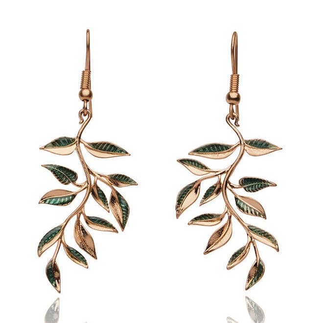 Pendientes de hoja: Pendientes colgantes de hoja vintage inspirados en William Morris para venta al por mayor de Lovett & Co