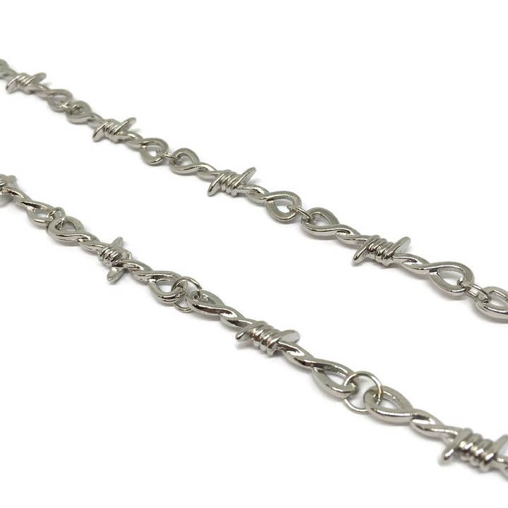 Gifts From The Crypt - Vente Collier maille et chaîne - Collier chaîne avec liens de fil barbelé, épines et pointes - style gothique grunge4