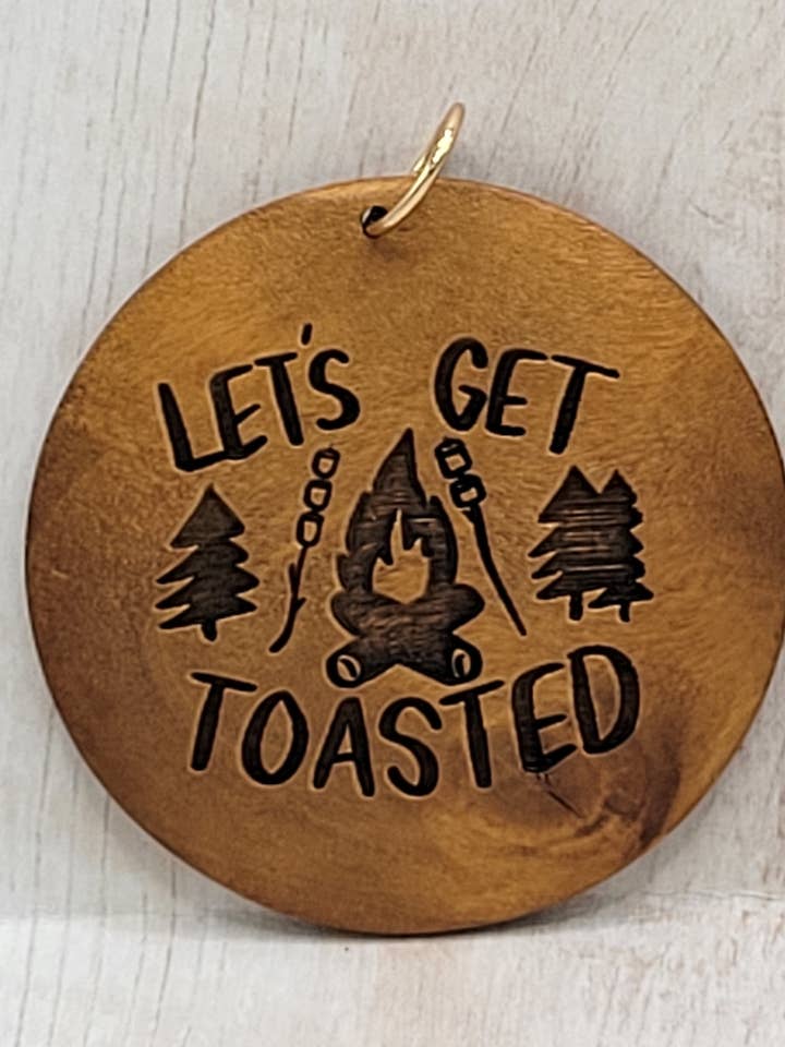 Disque - Let's Get Toasted pour la vente par The Wristlet Bar