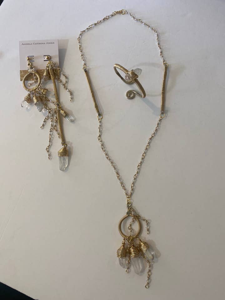 Set Cristallo di Quarzo per la vendita all'ingrosso da parte di Angela Catirina Jones