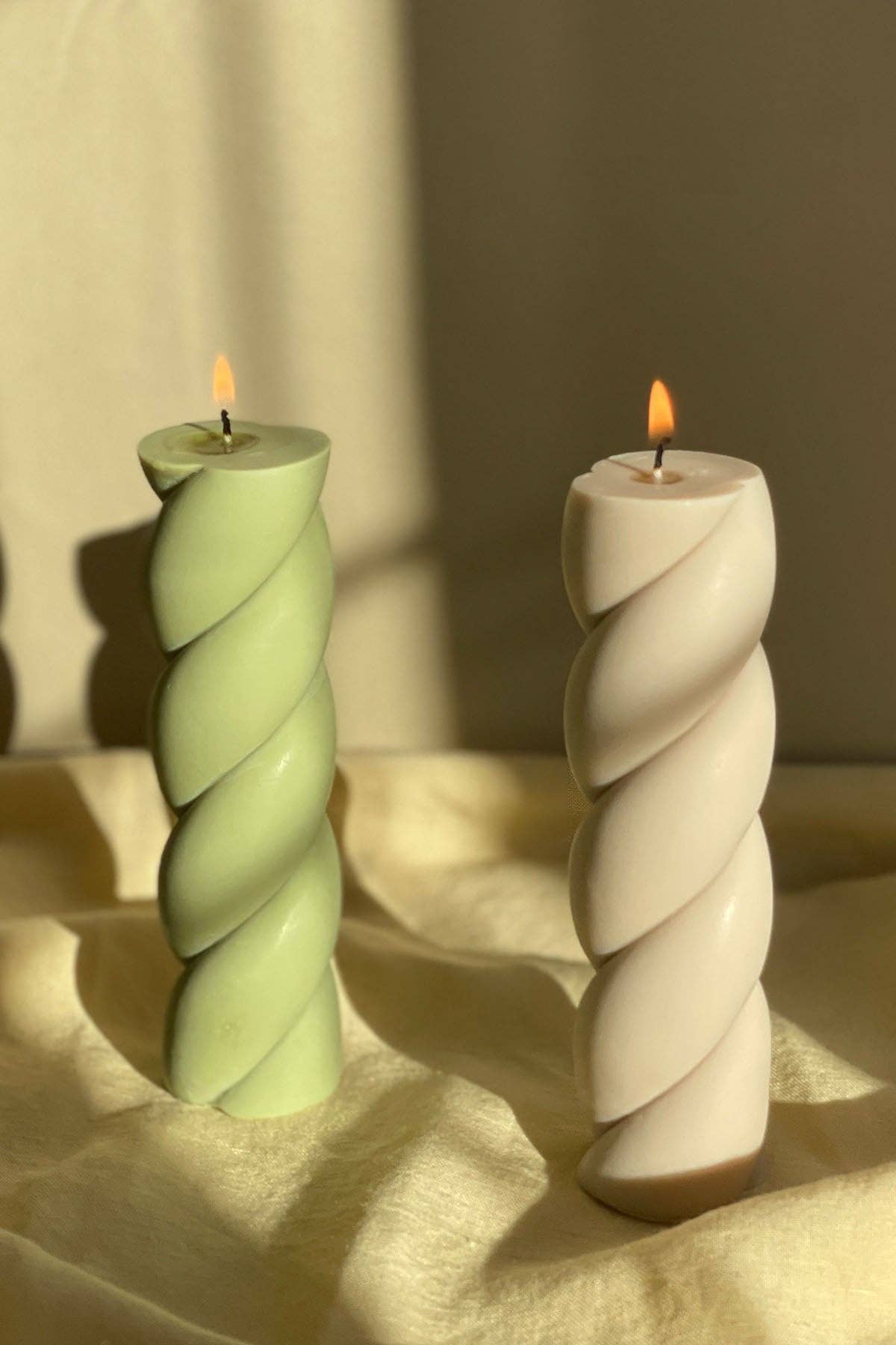 Cylinder Candles,100% Beeswax Natural,Hand Rolled,Pillar Candles Included Yin Yang Selenite Beeswax Candle Holder Honeycomb