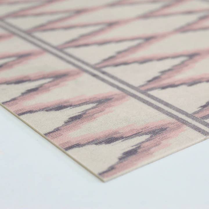 Tempaper & Co ® - Vendita all'ingrosso Tappetino - Tappetino in vinile rosa Chevron, 48" rotondo2