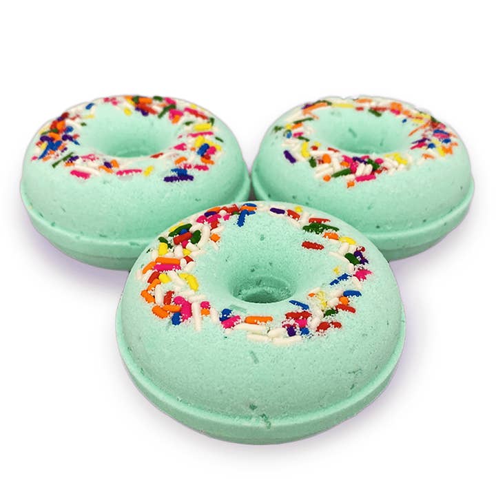Mint Chip Donut-Shaped Bath Bombs for wholesale by Sbodi
