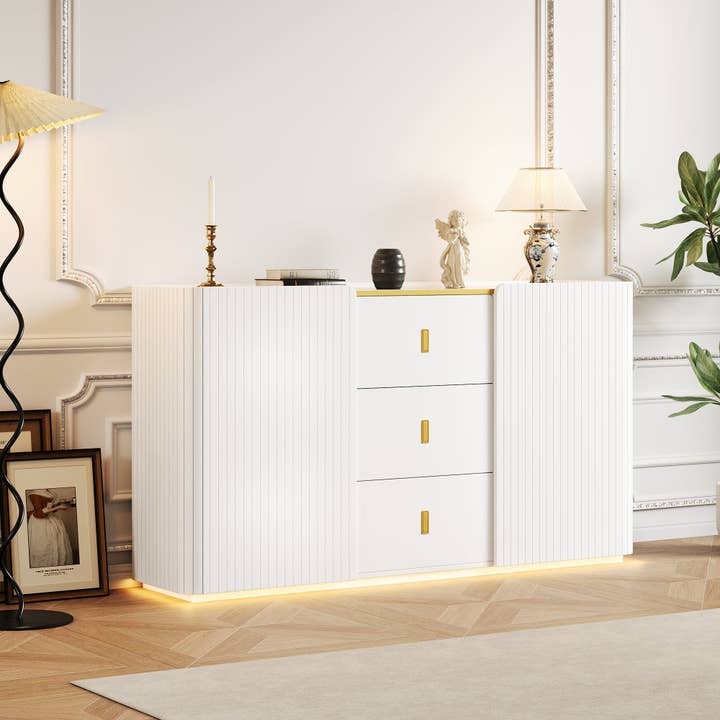 Urban Meuble - Wholesale Sideboard - Elegant white sideboard with 2 doors, 2 drawers, and LED lighting 150*35*80cm KRAUDREL8