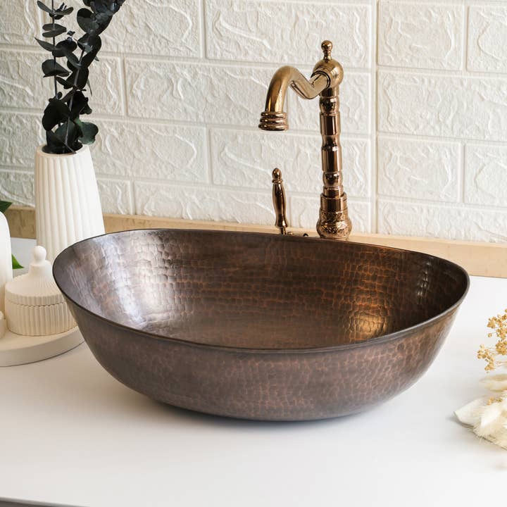 ANATOLIACRAFT - Venta al por mayor Conjunto de accesorios de baño - Lavabo ovalado de cobre oscuro martillado a mano - Fregadero de cocina y baño de cobre estilo rústico.