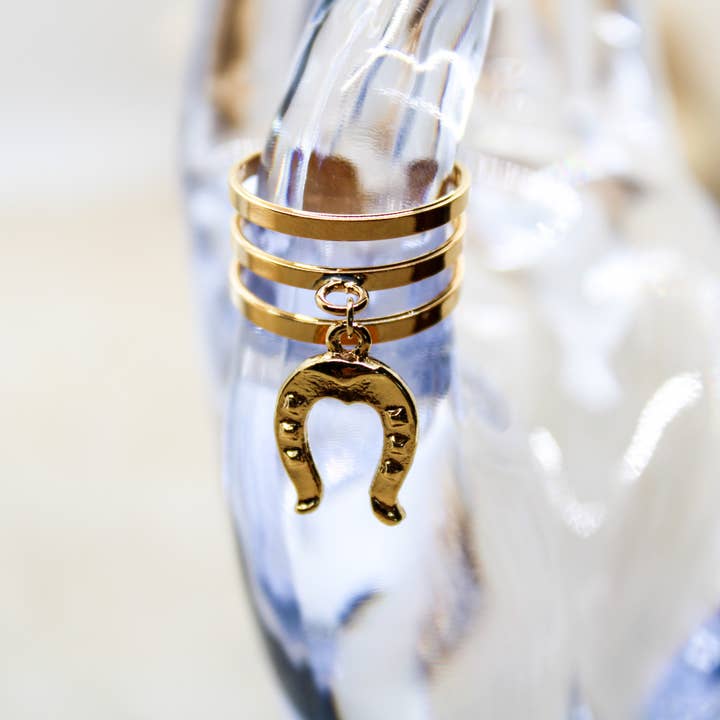 Horseshoe Justerbar Ring for engroshandel hos Lyscie Créations