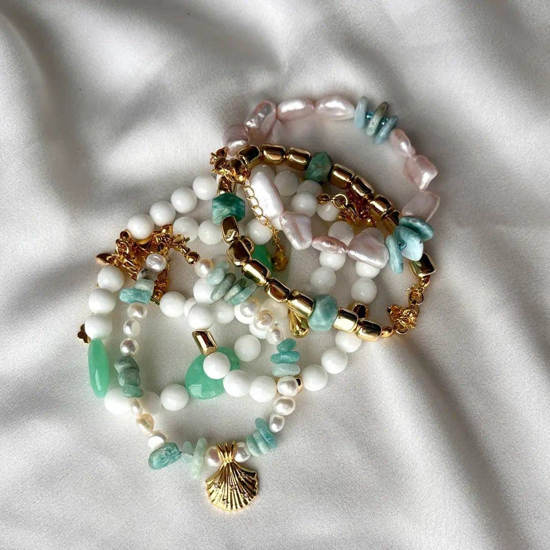 OE! - Wholesale Beaded Bracelet - Blue Grotto – Bracciale artigianale con perle baby barocche e chips di Larimar6