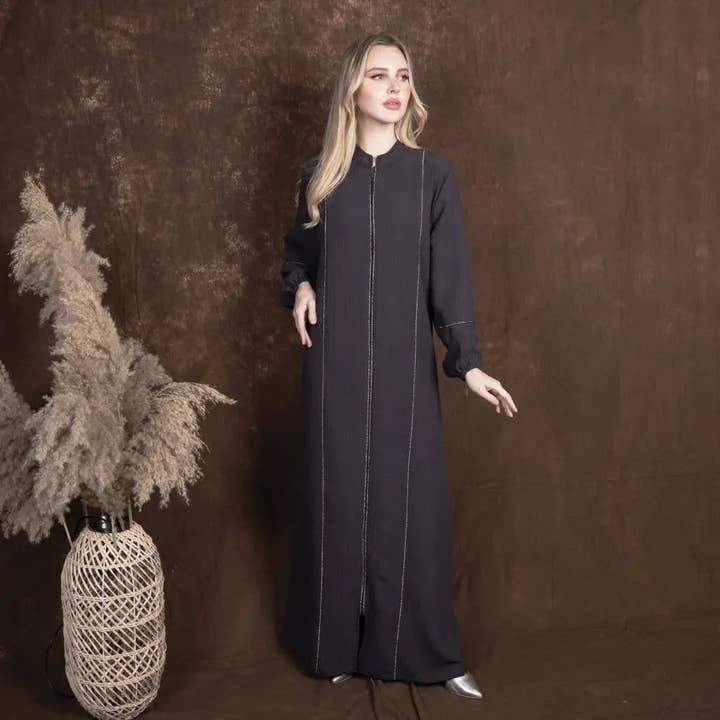 Palestinian Elegance - Wholesale Kaftan - Women's - Abaya Plus Size: Elegance and Comfort for Every Body10