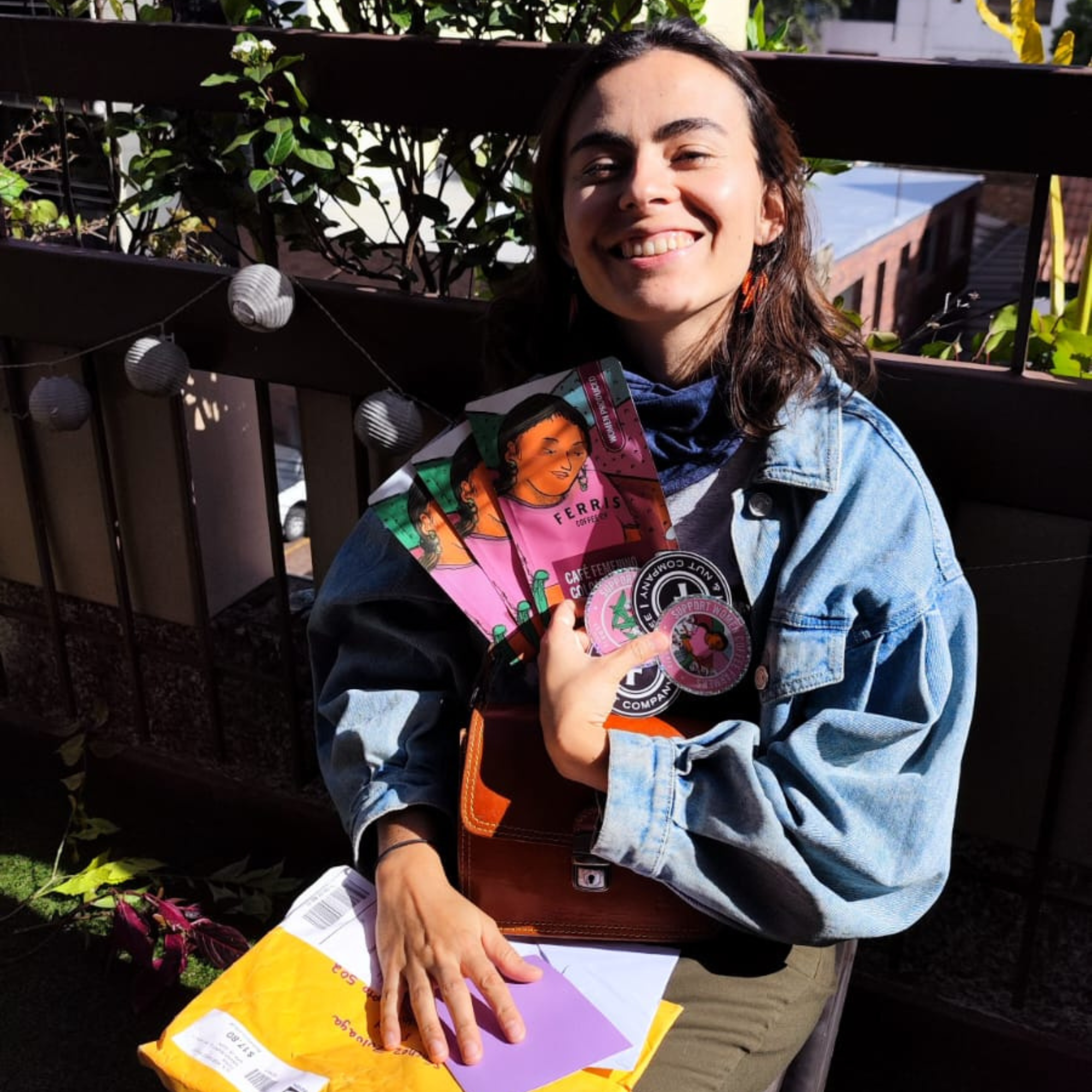 Ferris Coffee & Nut Co. - Wholesale Coffee Beans - Colombia FTO Cafe Femenino (Whole Bean) 10 oz.4