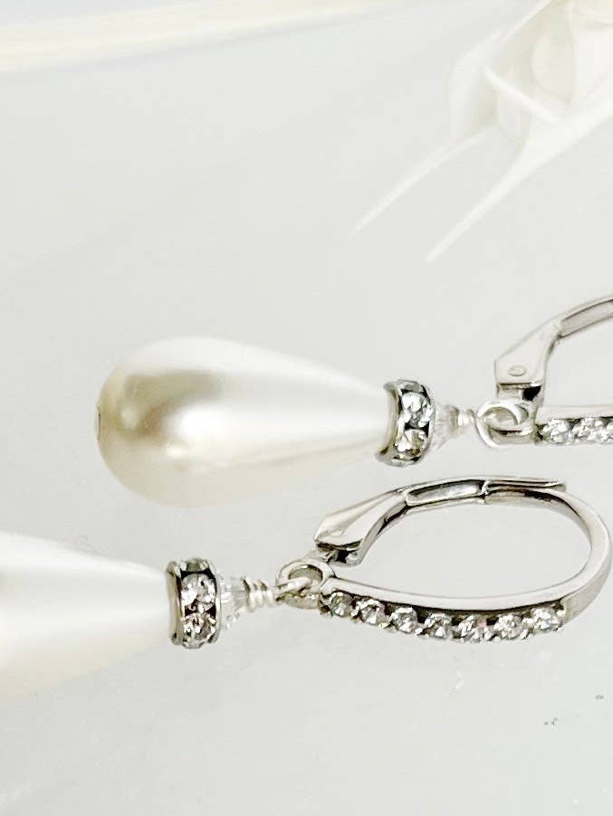 Annie pour la vente par Victoria Sdoukos Jewelry