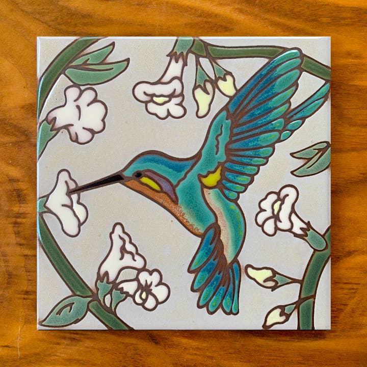 Carly Quinn Designs - Wholesale Wall Accent - Hummingbird with White Flowers Tile Art Trivet