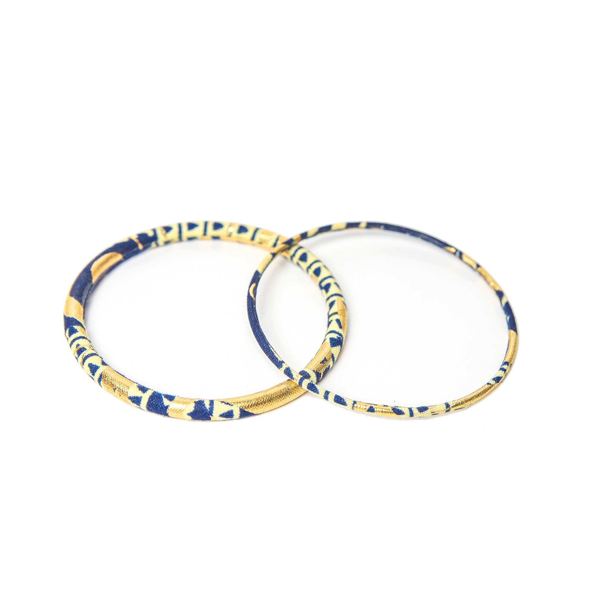 Melokane – Großhandel Armreif – Dünne Armbänder in Marineblau und Gold-Wachstuch – Größen S oder M3