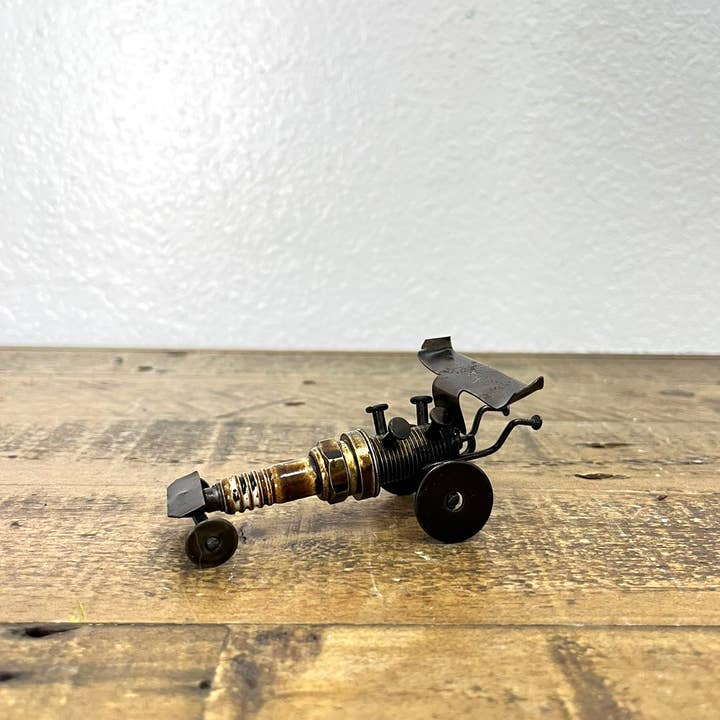 Rustic Farm - Wholesale Decorative Tabletop Object - Sparkplug Art, F1 Car - B-200
