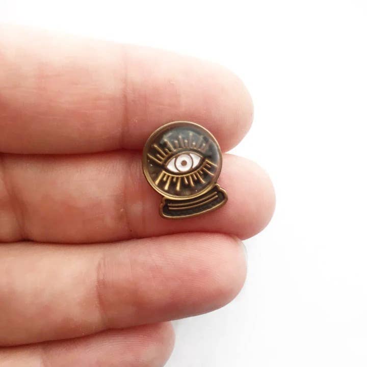 Memento Mori Goods - Wholesale Lapel Pin/Button - Crystal Ball Pin .62"- .38"2