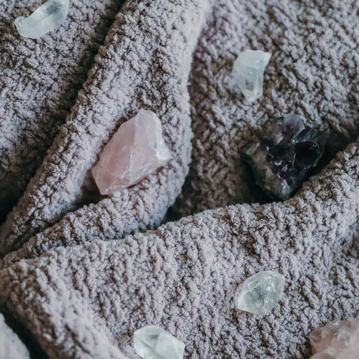 Sunday Citizen - Wholesale Bedding Blanket - Snug Crystal Weighted Blanket