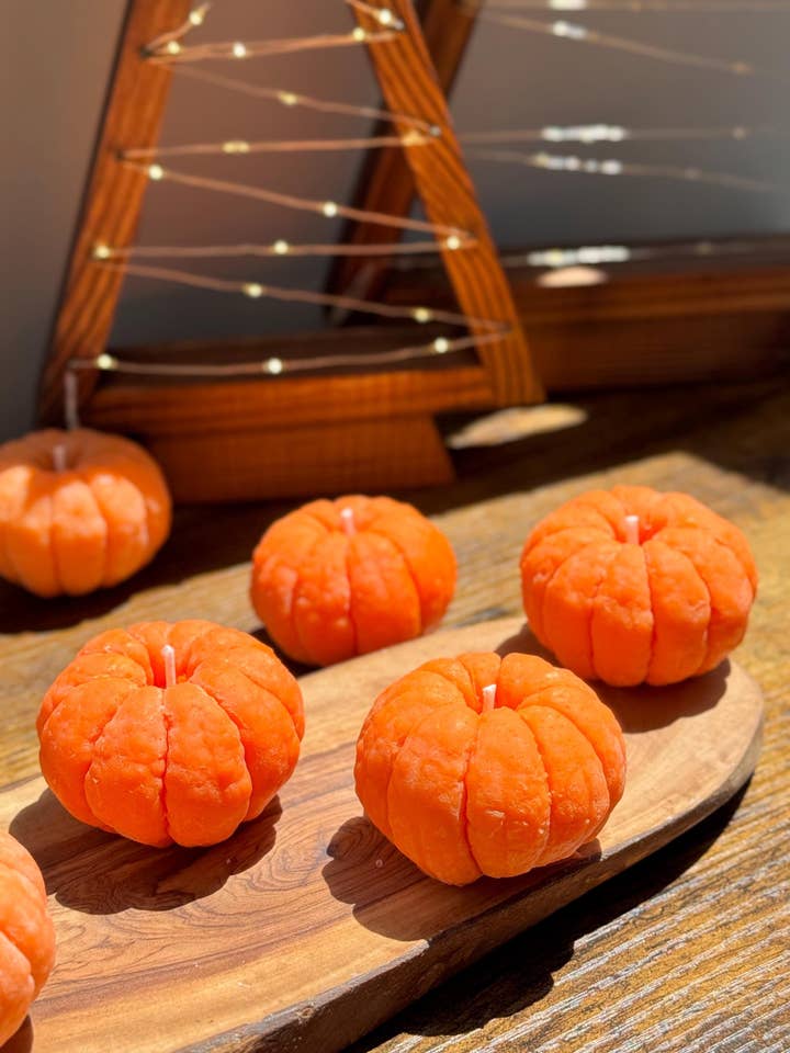 Handmade Mandarin Candle 1 Piece. Beeswax Soy Blend for wholesale by Aroma Therapy Candle