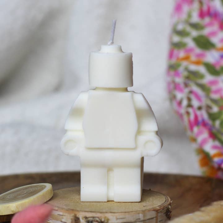 Meet me at the corner - Wholesale Novelty Candle - Lego candle0