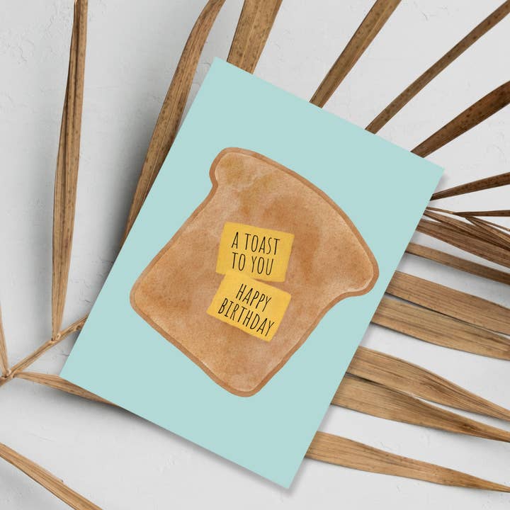 Una tarjeta de cumpleaños para brindar por ti | Tarjeta de papel de lino premium con juego de palabras divertido sobre comida | Cumpleaños de la mejor amiga para venta al por mayor de JoeyPrints