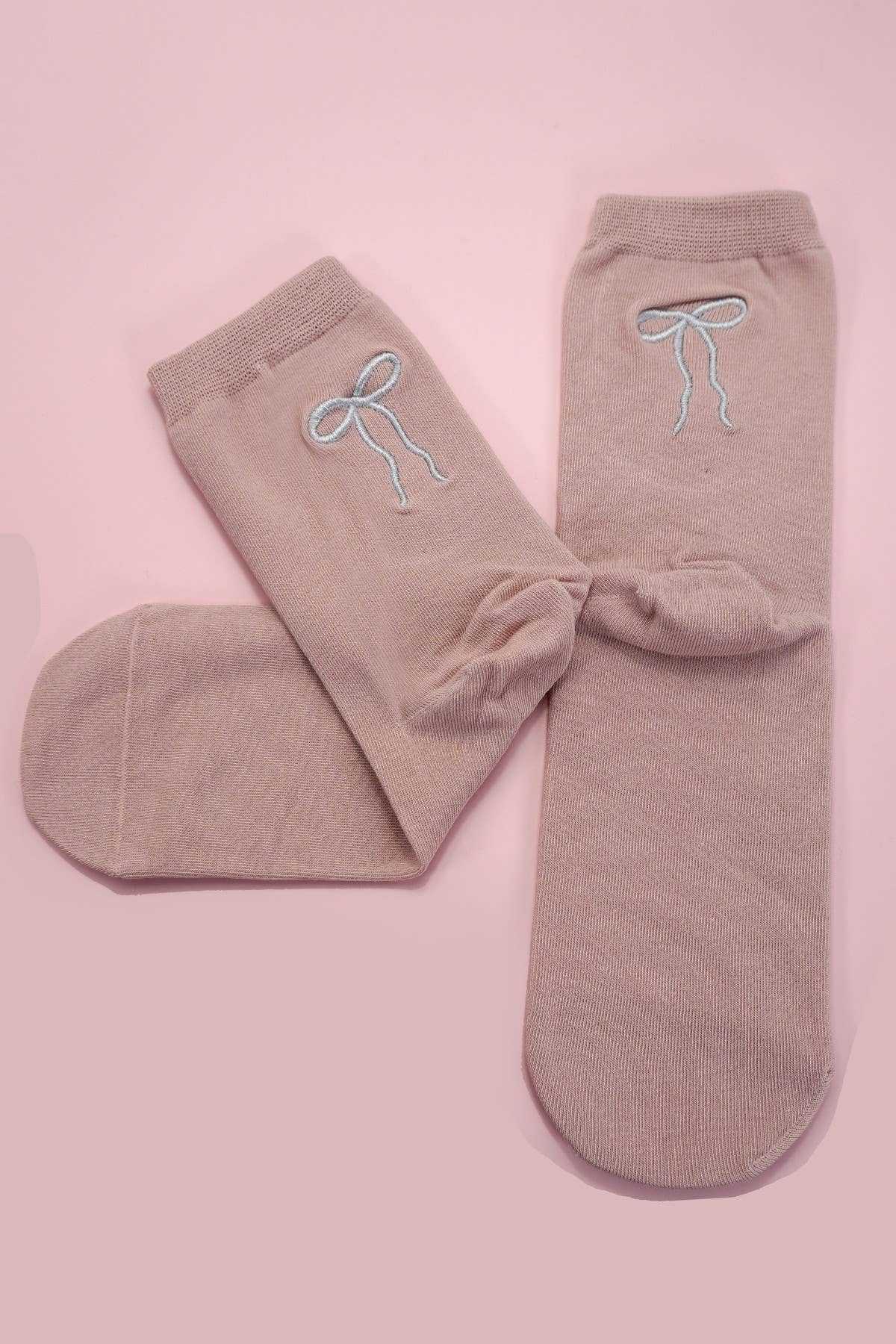 JOSSLYN by wall to wall - Wholesale Socks - Women's - BOW COLORFUL MID CALF LENGTH SOCKS | 40S020592