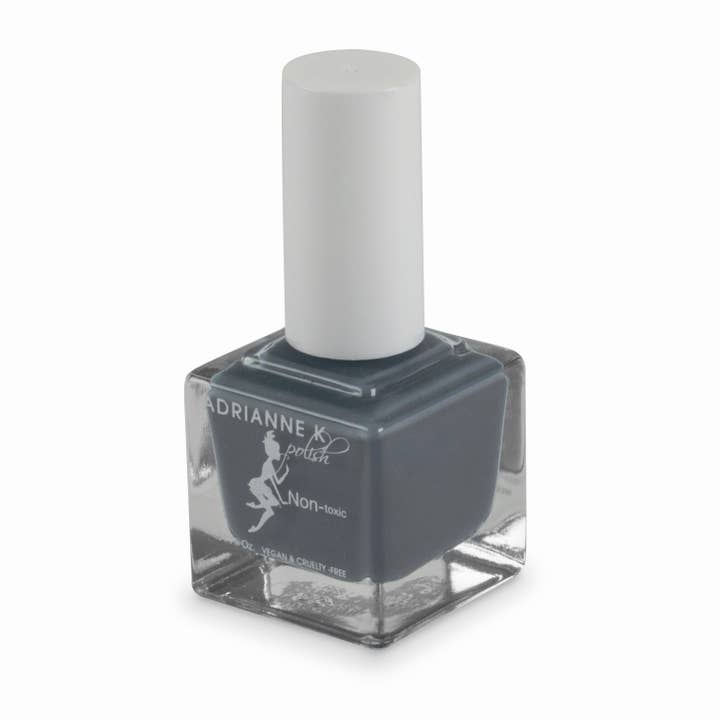 ADRIANNE K Clean Beauty - Vendita all'ingrosso Smalto per unghie - Chloe! Smalto per unghie lucido antracite o grigio scuro. Asciugatura rapida.
