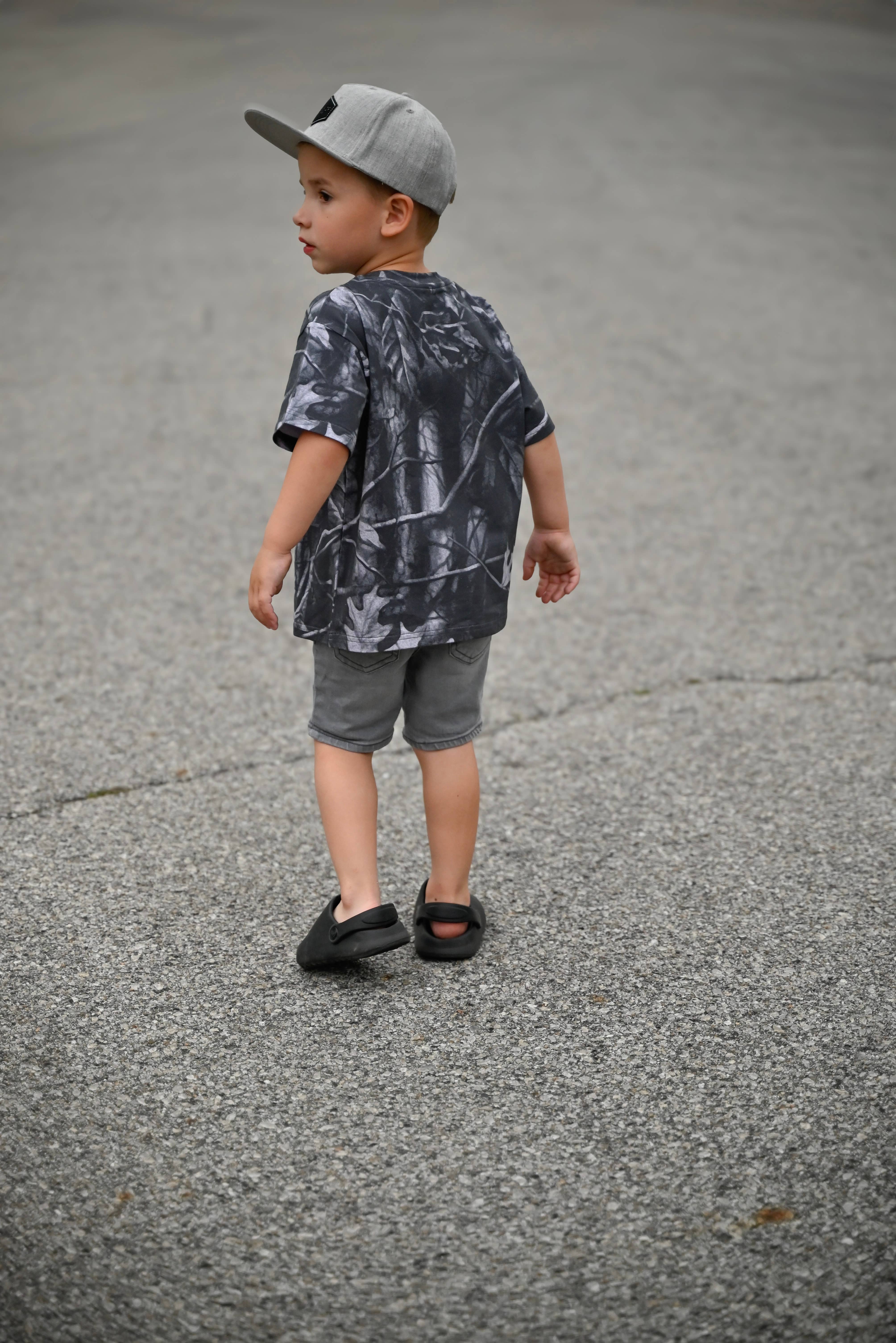 Lucky Link - Wholesale T-Shirt - Kids - Toddler Camo Tee in Charcoal4
