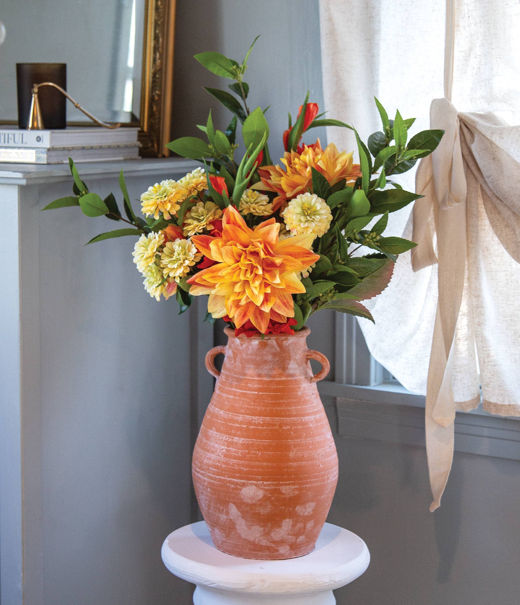 Saybrook Lane - Wholesale Artificial Flowers - Lush Green Laurel Spray - 27.5"H5