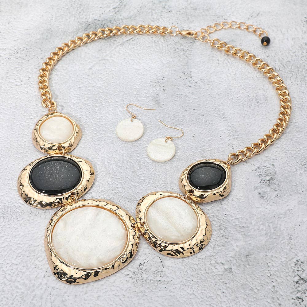 Sensibling Corp. - Wholesale Jewelry Set - Chunky Sparkled Celluloid Acetate Round Plate Link Statement Necklace4