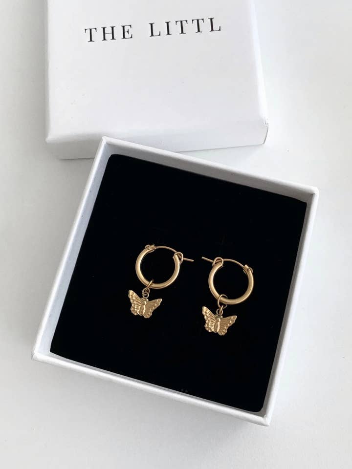 Aros gruesos con forma de mariposa, oro amarillo de 14 k para venta al por mayor de The Littl
