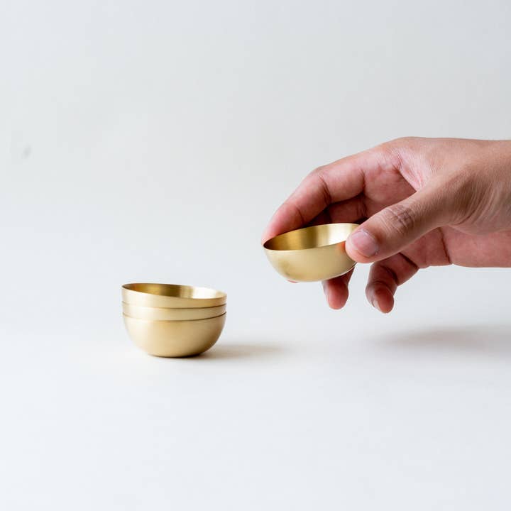 Fleck - Wholesale Condiment/dip bowl - Heirloom Brass Dip Bowl, 2"2