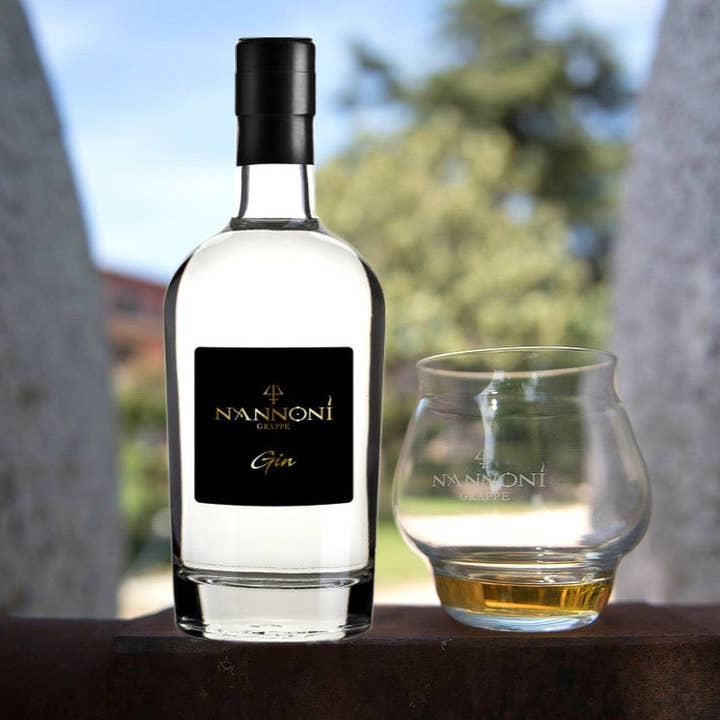 Gin Sec Toscan Nannoni Grappe pour la vente par Passione Toscana