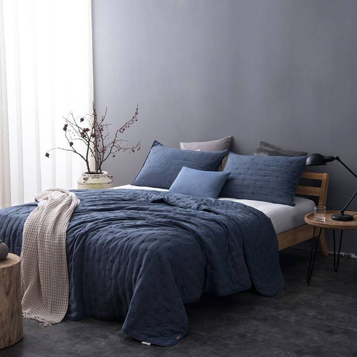 Kasentex - Wholesale Bedding Set - Bedding Set Microfiber Dot Stitch Stone Washed Quilt Set