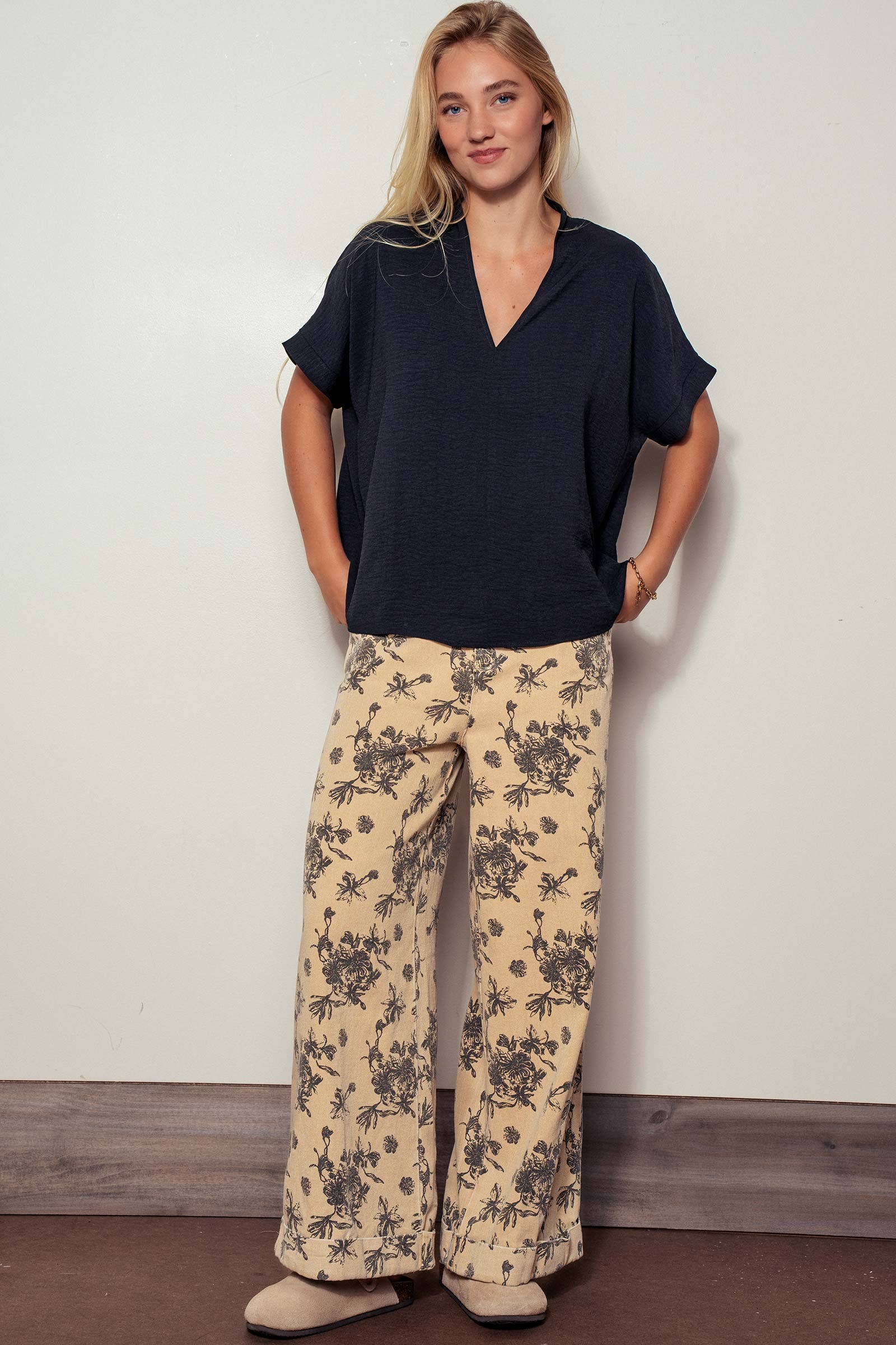 Urban Daizy - Vente T-shirt – femme - Haut à col en V Breezy Airflow-SS18