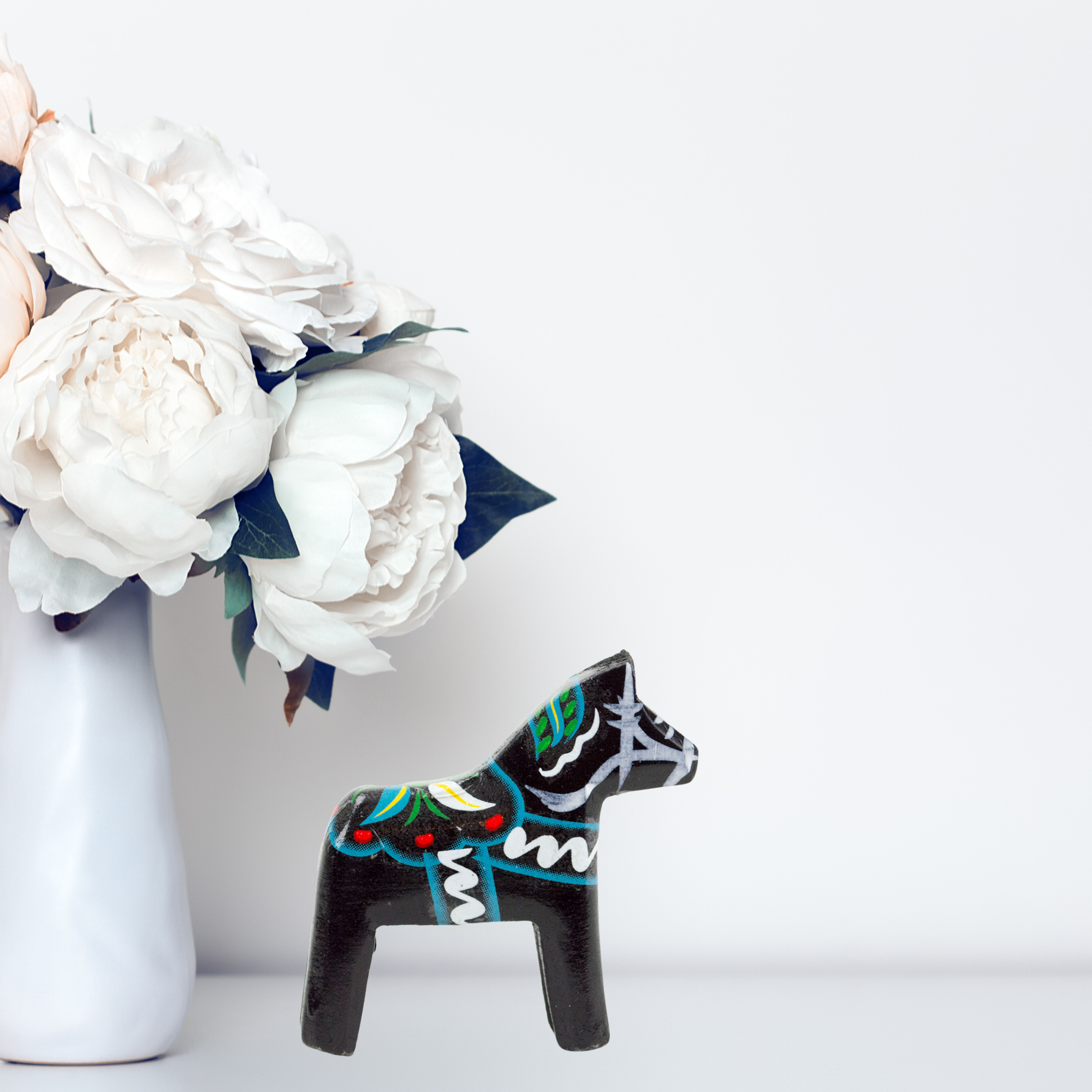 European Heritage Gifts - Vente Figurine décorative - Cheval Dala noir en bois8