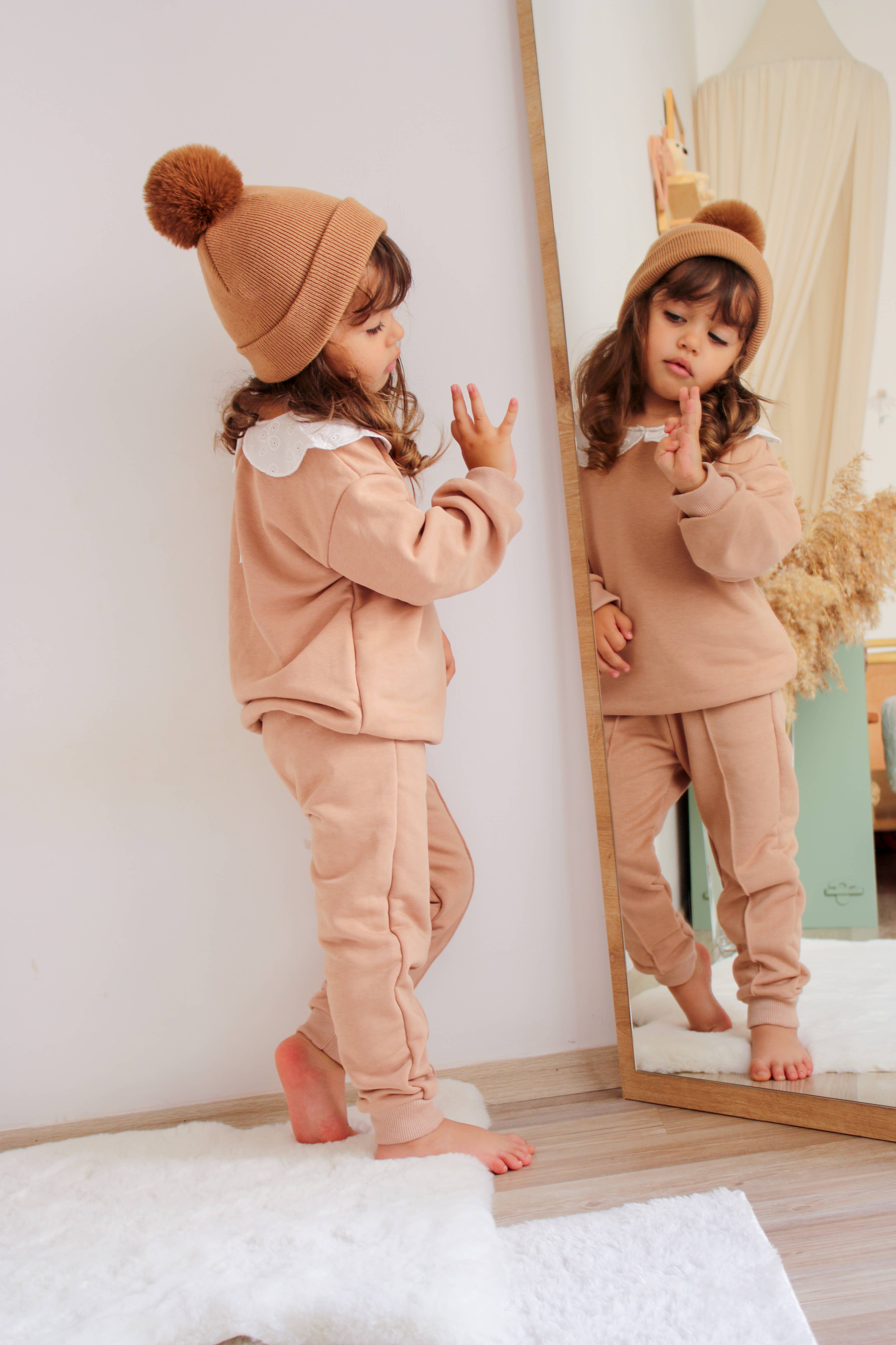 Single Pom Pom Baby/Kid's Brown Beanie Hat 0-8 Years for wholesale on Faire2