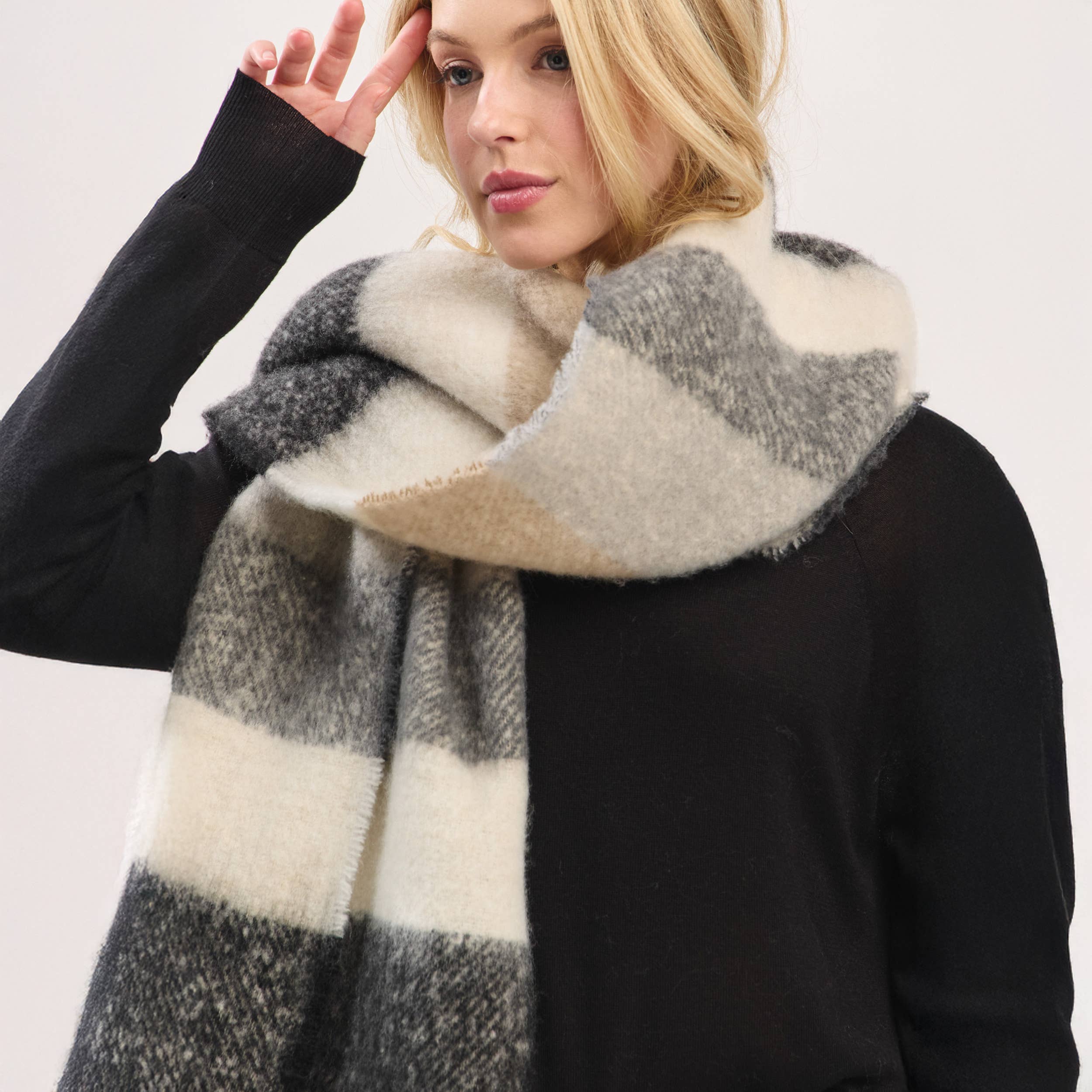 Hana - Wholesale Scarf - Women's - Multi Color Striped Brushed Fringed Winter Scarf7