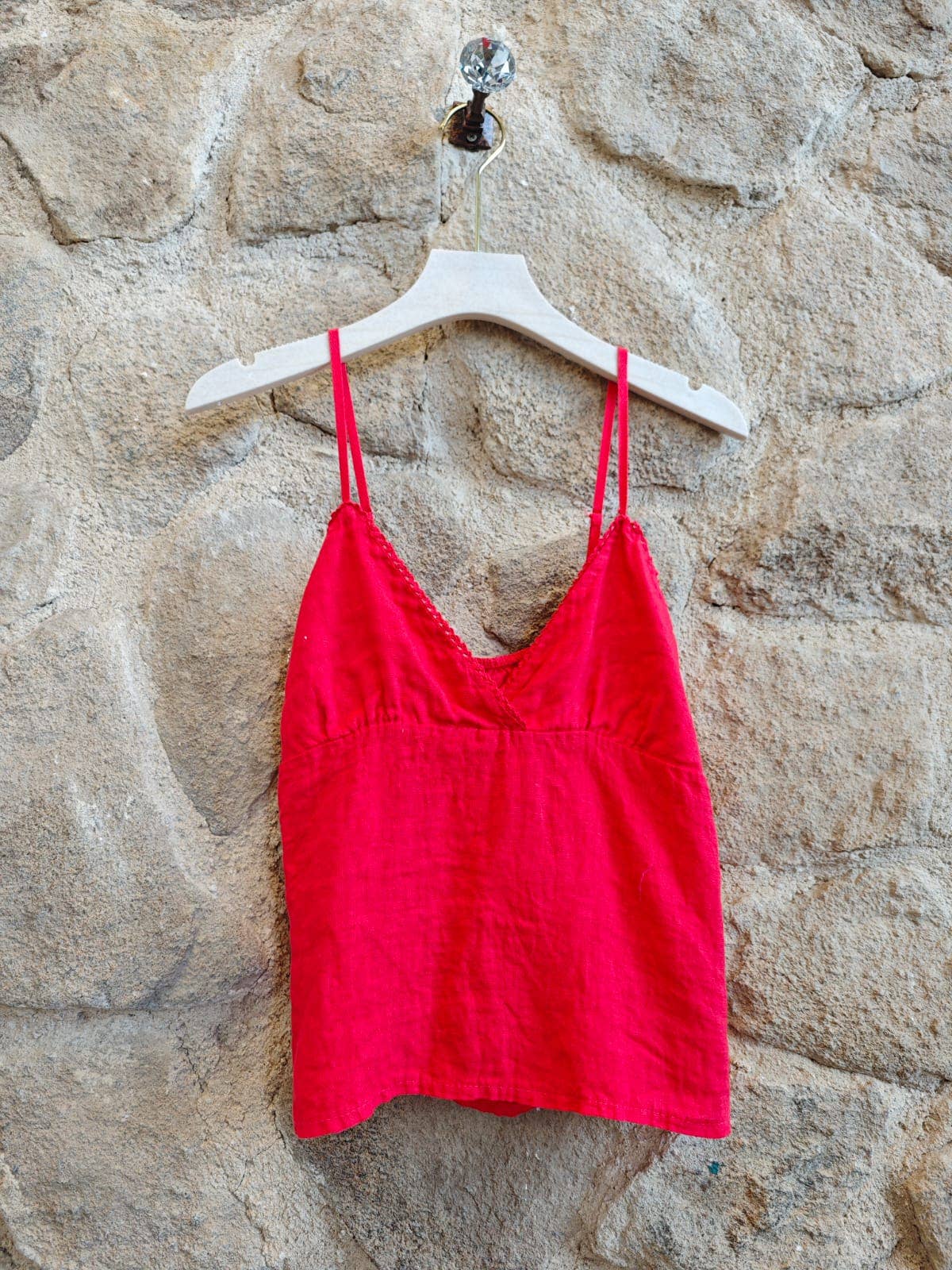 Linen & More – Top interior – Mulher por atacado – Camiseta com alças curtas 100% linho REF 233112