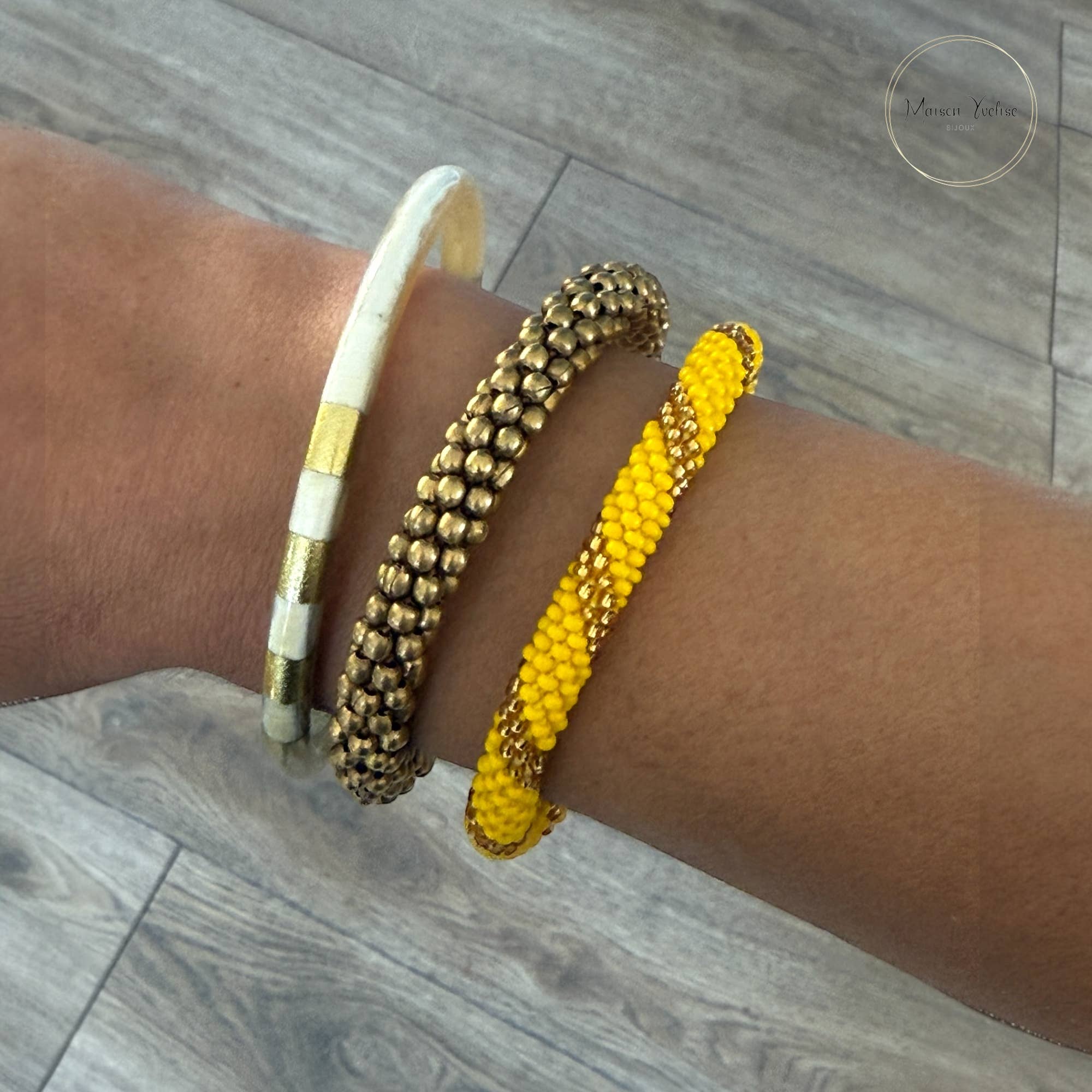 Maison Yvelise - Wholesale Beaded bracelet - Nepalese bracelet with large brown copper beads1