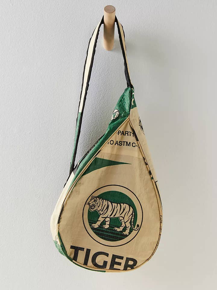 Teardrop Sling for wholesale by CEMENT6