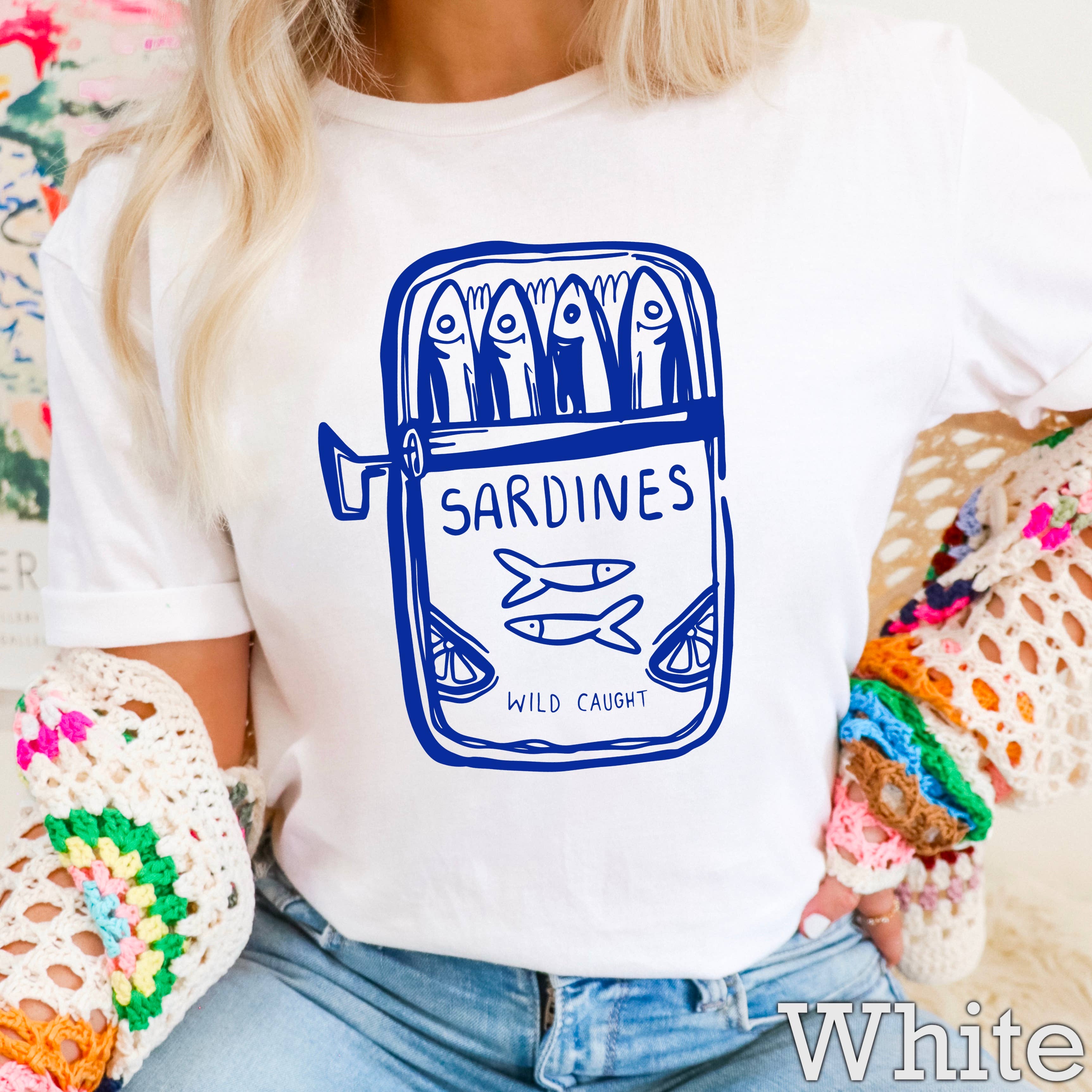 Shoppe SHC – wholesale T-shirt med logga - Dam – Sardiner Kustkvinnors Grafiska T-shirt | Gildan0