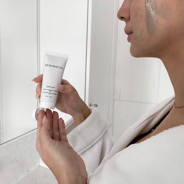 Davincia – Esfoliante facial por atacado – EXFOLIA · Esfoliante mineral biocompatível