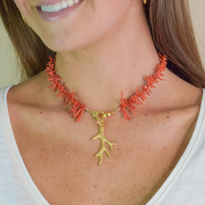 Harvest Jewels - Wholesale Pendant/Charm Necklace - Coral Pendant