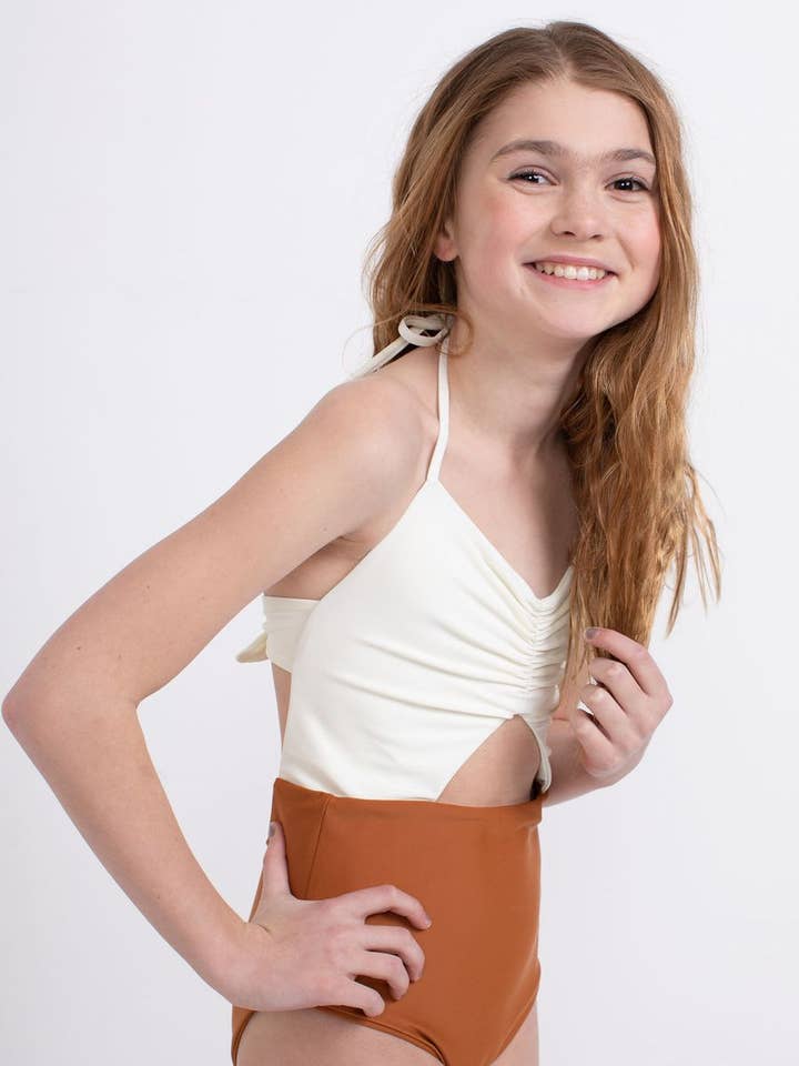 Kitty Marfil para venta al por mayor de Raising Wild